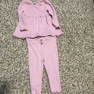 BABY GIRL CALVIN KLEIN 2 PIECE OUTFIT 3/6 MOS